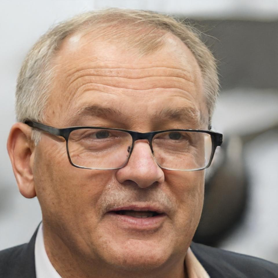 Marc Dubois, Directeur de la Recherche Financière